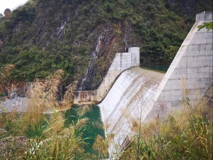 2021年12月7日，督察組現(xiàn)場(chǎng)督察發(fā)現(xiàn)，未取得相關(guān)手續(xù)的上立亭電站主體工程已完成建設(shè)