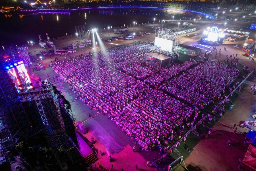 “如七而遇 相思烏?！边@場七夕主題音樂會甜出圈137.png