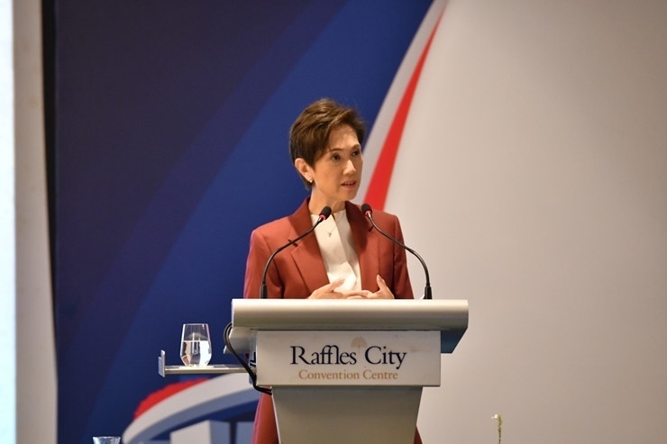 新加坡通訊及新聞部長兼內(nèi)政部第二部長楊莉明。新加坡南洋理工大學(xué)供圖