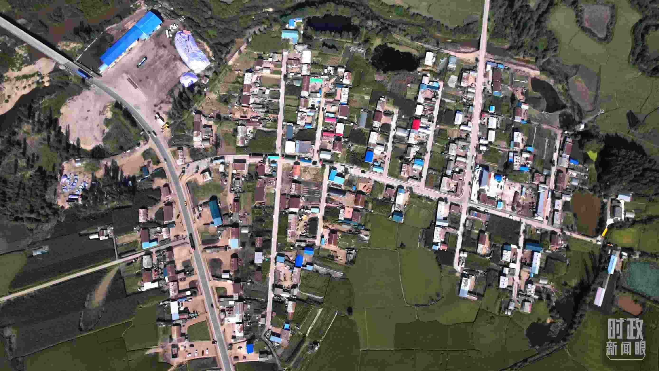 △9月7日，龍王廟村航拍。（總臺(tái)國(guó)廣記者李晉拍攝）