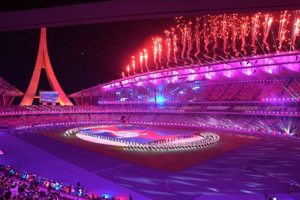 5月5日，第32屆東南亞運(yùn)動(dòng)會(huì)在柬埔寨首都金邊的國(guó)家體育場(chǎng)開幕。