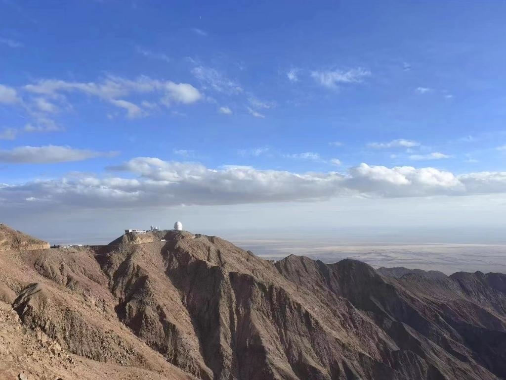 墨子巡天望遠(yuǎn)鏡遠(yuǎn)景圖。（中國(guó)科學(xué)技術(shù)大學(xué)供圖）