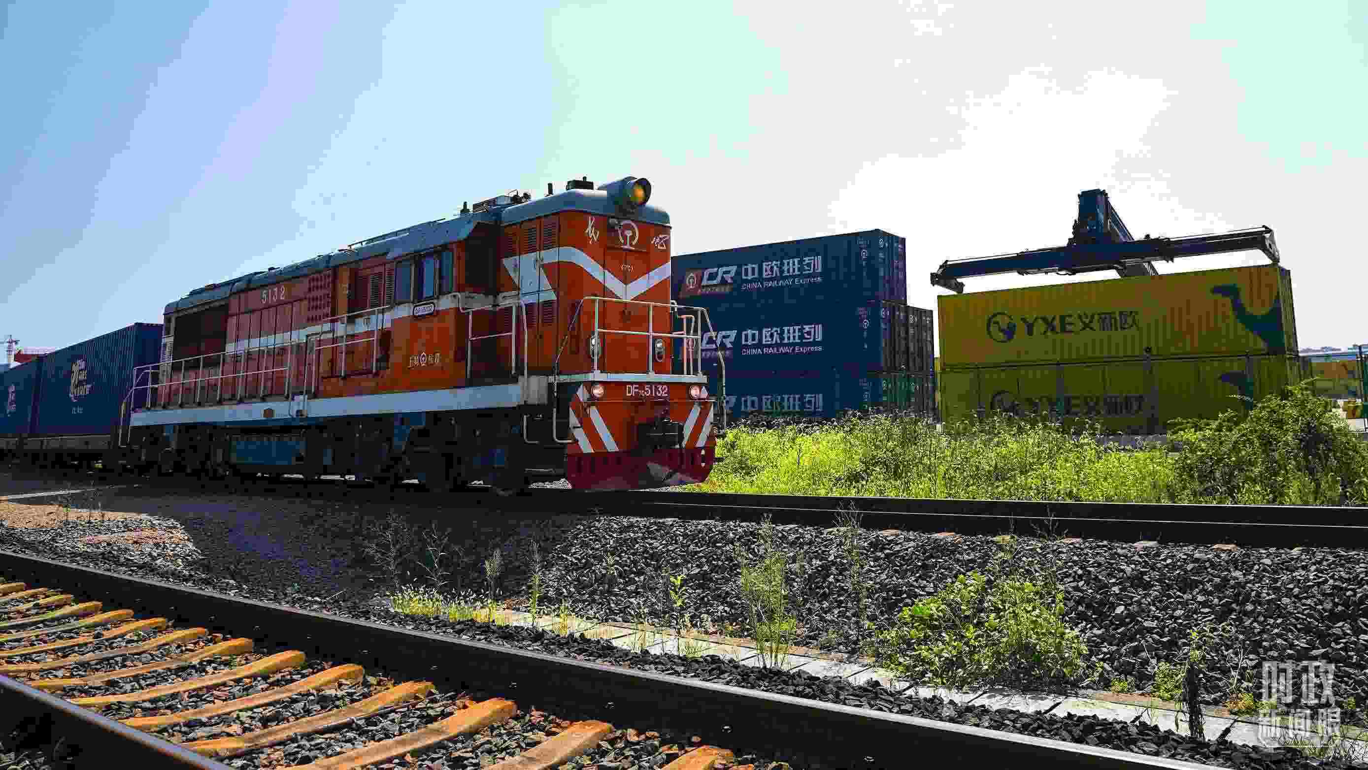 △“義新歐”中歐班列。（總臺國廣記者李晉拍攝）