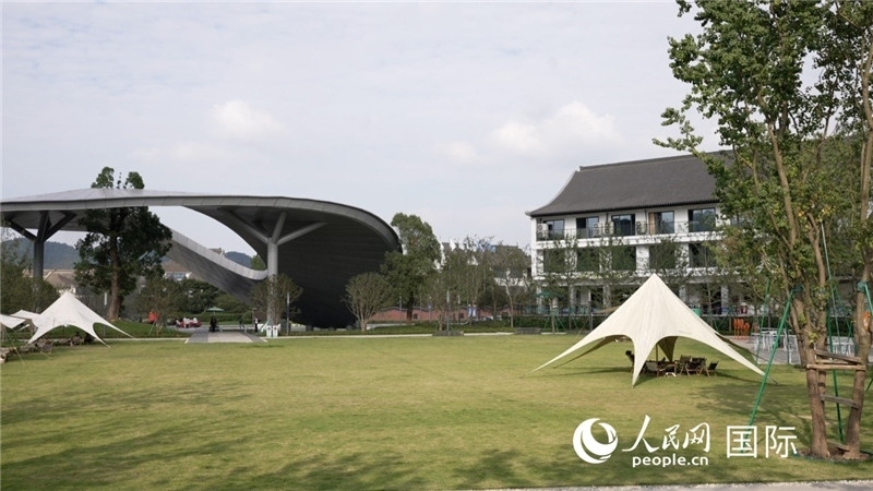 安吉露營(yíng)地。人民網(wǎng) 彭昱凱攝
