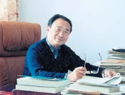 中年時的鐘萬勰。大連理工大學(xué)供圖