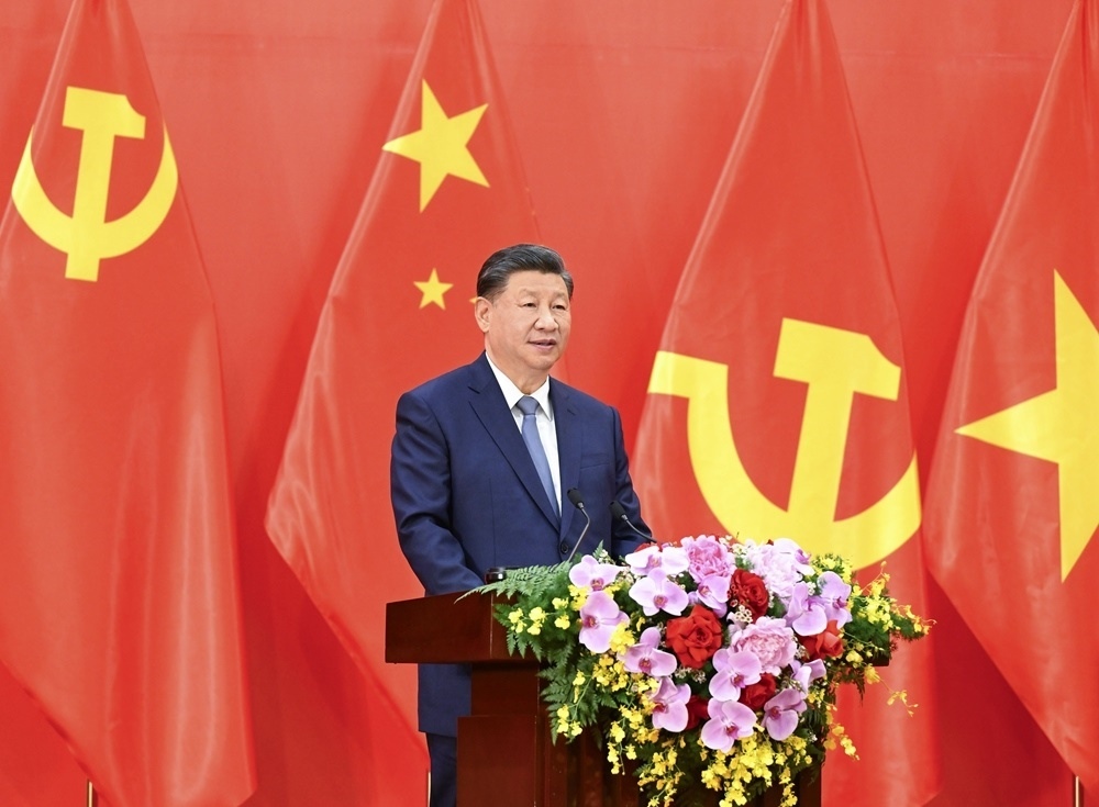 習近平總書記發(fā)表題為《賡續(xù)傳統(tǒng)友誼，開創(chuàng)中越命運共同體建設新征程》的重要講話。