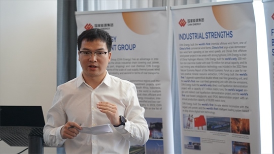 龍源公司代表發(fā)言致辭。 人民網(wǎng) 張茜攝