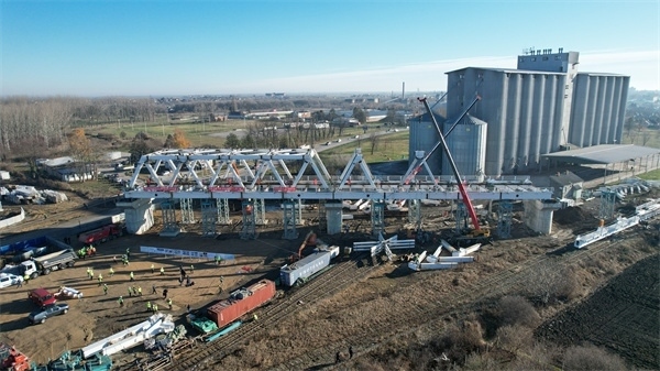 維爾巴斯特大橋鳥瞰。 匈塞鐵路中方聯(lián)營(yíng)體供圖