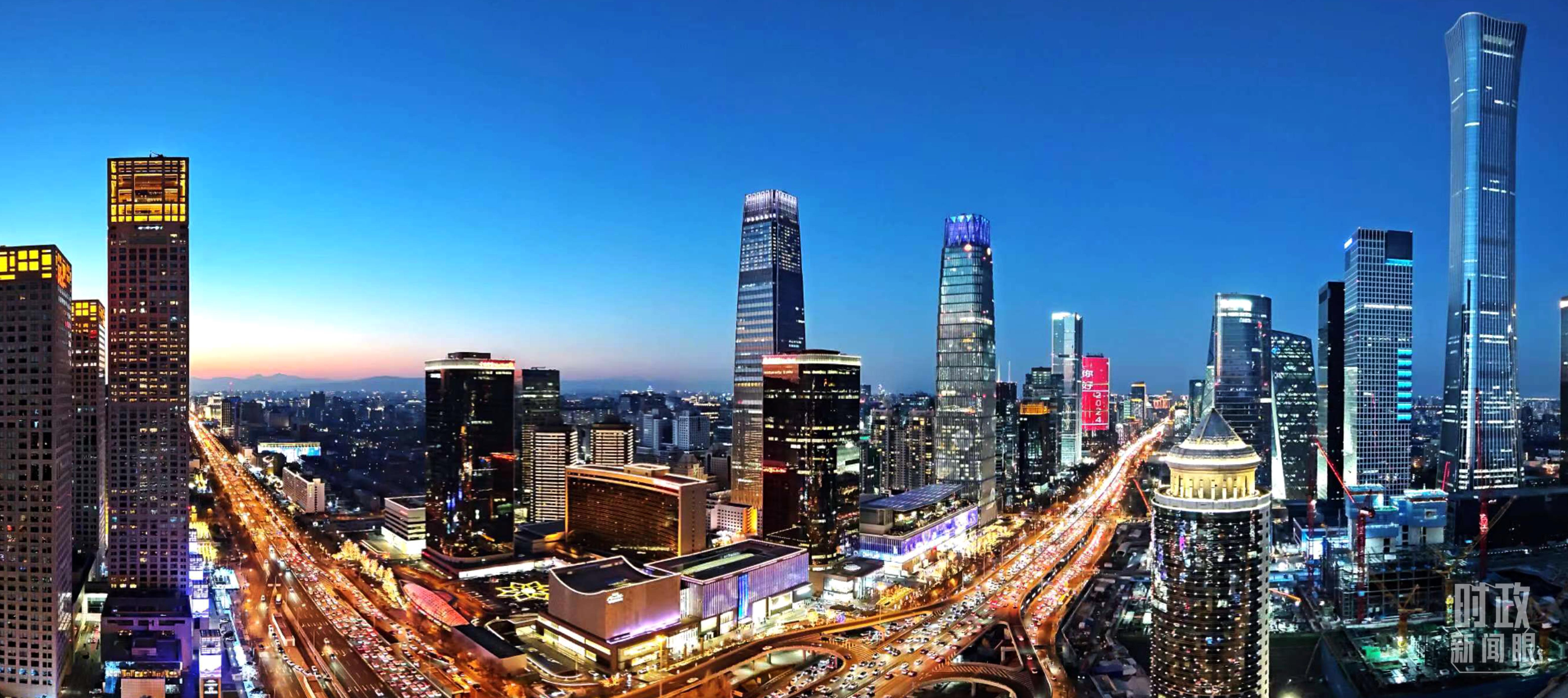 △2023年12月31日，北京CBD商圈。（總臺央視記者鐘信偉拍攝）