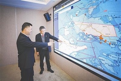 圖③：法官為涉案船舶尋找安全的錨泊地點。