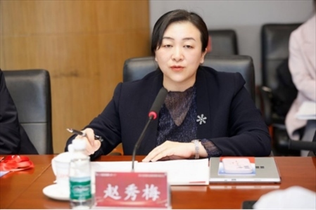 人民網(wǎng)輿情數(shù)據(jù)中心主任、人民在線總經(jīng)理趙秀梅發(fā)言