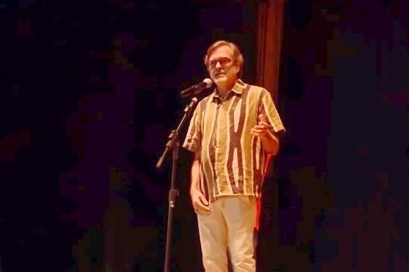 累西腓市政府代表、文化局長梅洛在活動(dòng)中致辭。中國駐累西腓總領(lǐng)館供圖