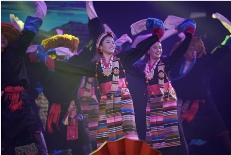 圖為2024“歡樂(lè)春節(jié)”中泰互致新春賀辭活動(dòng)現(xiàn)場(chǎng)。 中國(guó)駐泰國(guó)大使館文化處供圖