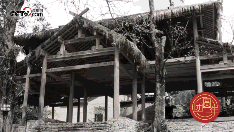 △ 云南省騰沖市清水鄉(xiāng)三家村的司莫拉佤族村曾經(jīng)是貧困村，隨著國家脫貧攻堅(jiān)、鄉(xiāng)村振興的推進(jìn)，這個小村寨舊貌換新顏，變成了名副其實(shí)的美麗鄉(xiāng)村。