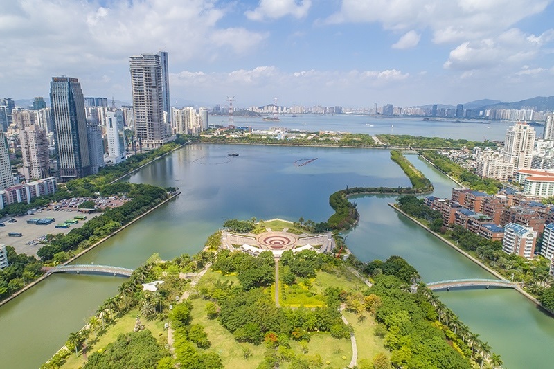 2021年5月15日，廈門(mén)，航拍筼筜湖，景色優(yōu)美。