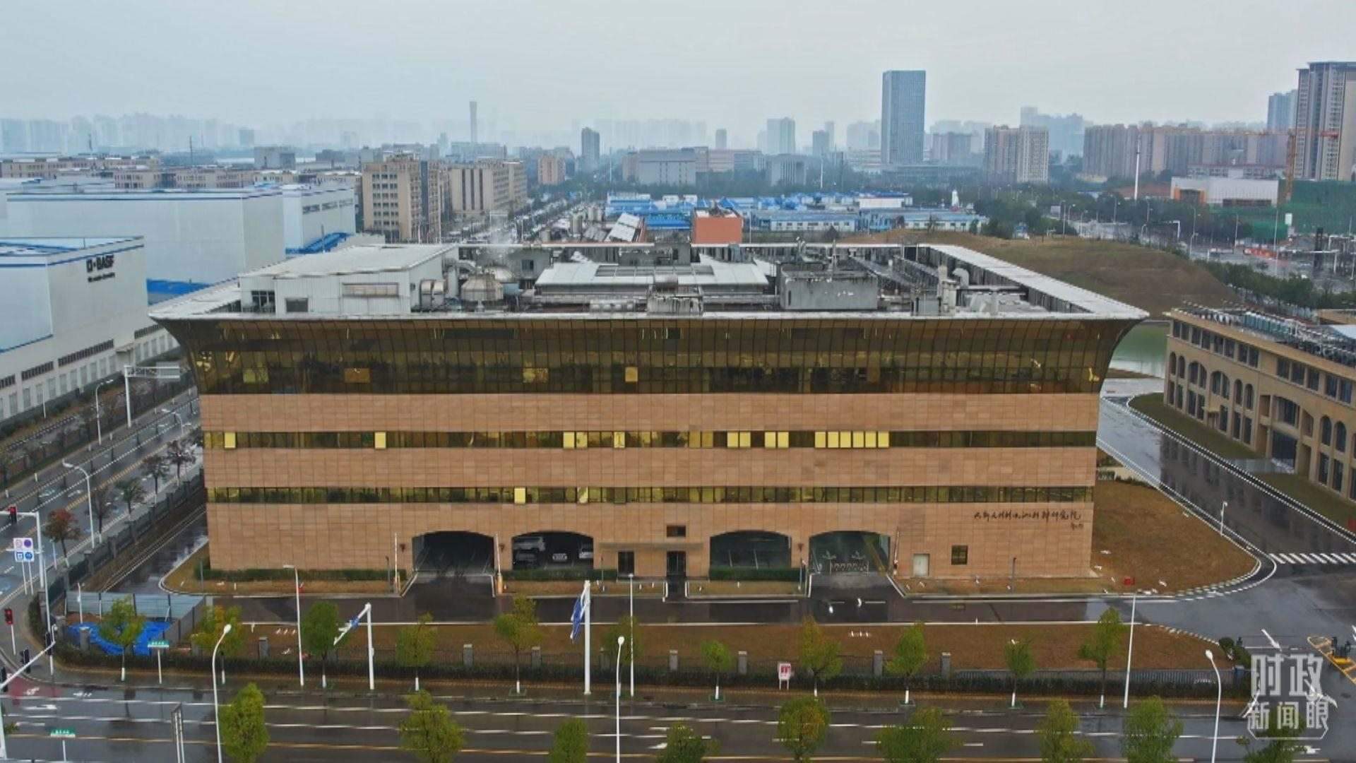 △巴斯夫杉杉電池材料有限公司。（總臺(tái)記者陳稼、楊侃拍攝）