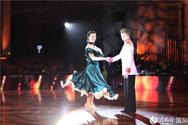 第五屆“克里姆林宮杯”國標(biāo)舞錦標(biāo)賽現(xiàn)場。于子恒攝