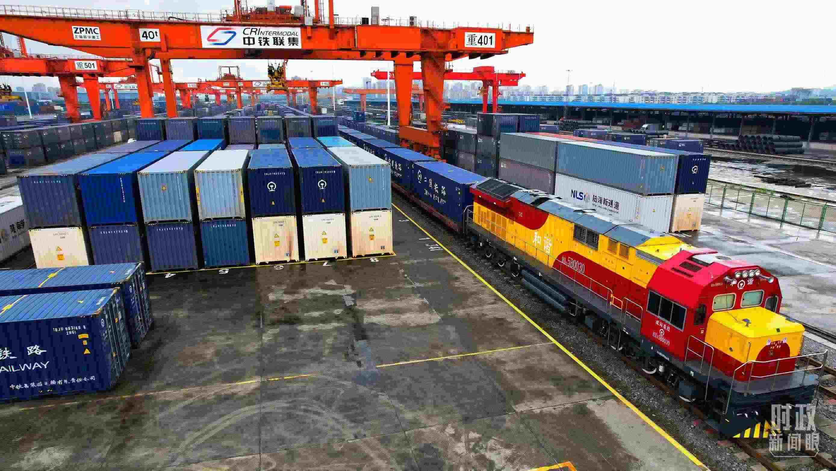 △重慶國際物流樞紐園區(qū)。（總臺(tái)記者劉雨拍攝）