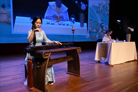 活動現(xiàn)場茶藝古琴表演。新加坡中國文化中心供圖