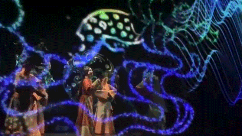 馬王堆復原動態(tài)展《一念·辛追夢》以多媒體視覺影像，為觀眾提供沉浸式視聽感受。