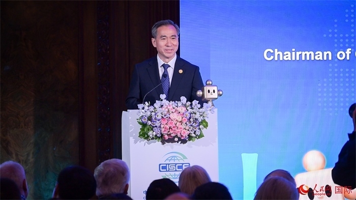 中國國際貿(mào)易促進(jìn)委員會會長任鴻斌致辭。人民網(wǎng) 郭錦標(biāo)攝