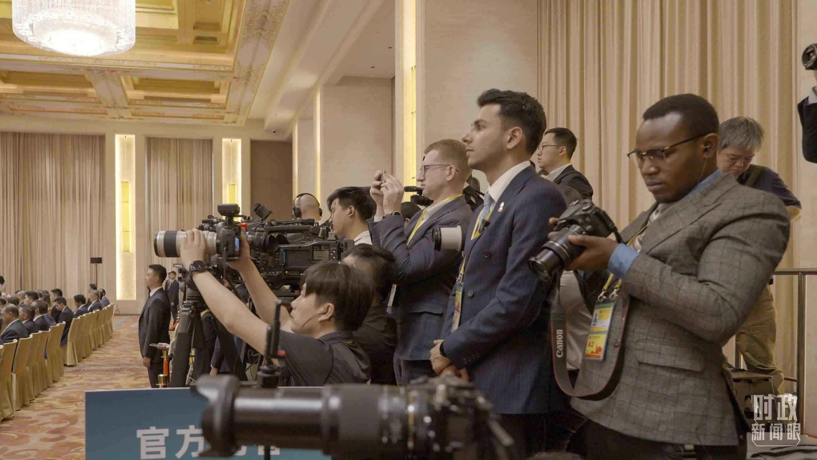 △現(xiàn)場媒體區(qū)。（總臺央視記者彭漢明拍攝）