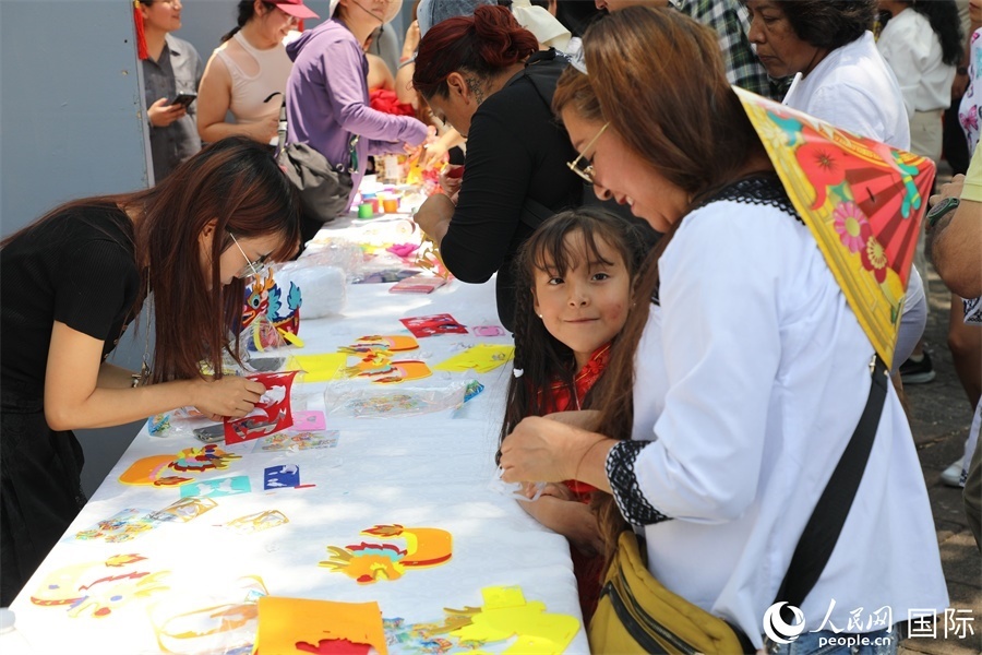 活動現(xiàn)場。人民網(wǎng) 埃內(nèi)斯托·多明戈斯攝