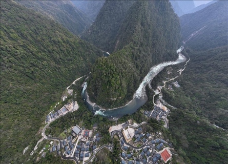 2023年3月10日，云南獨(dú)龍江航拍