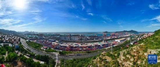 這是6月26日拍攝的中哈連云港物流合作基地（無人機照片）。新華社記者 季春鵬 攝