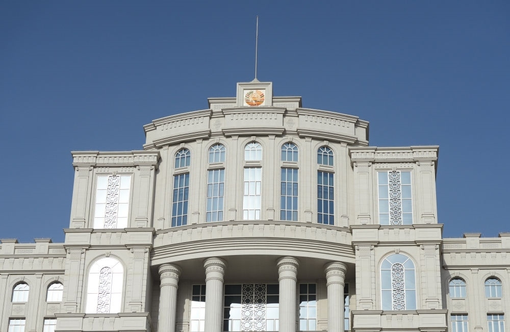 這是在杜尚別拍攝的塔吉克斯坦政府大樓。