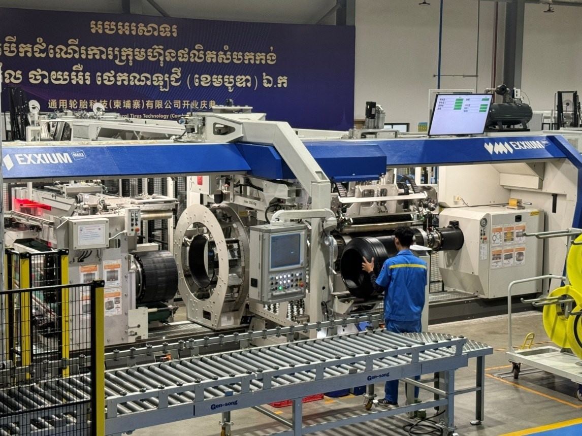 圖為通用輪胎科技（柬埔寨）有限公司生產(chǎn)車間。西港特區(qū)公司供圖
