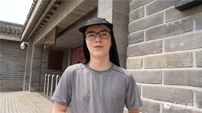 圖為德國(guó)籍游客埃里克·西伯特。人民網(wǎng)記者 吳超嵐攝