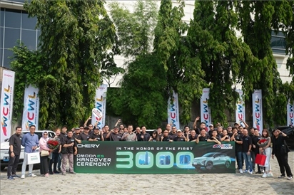 8月3日，中國車企奇瑞在雅加達(dá)舉行活動，慶祝在印尼交付第3000輛電動汽車OMODA E5。奇瑞汽車印度尼西亞銷售公司供圖