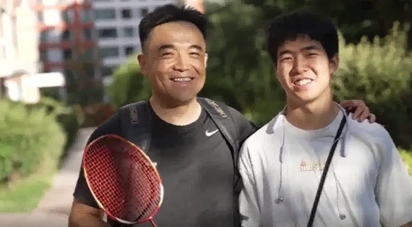 劉建波、劉傲寒父子。北航供圖