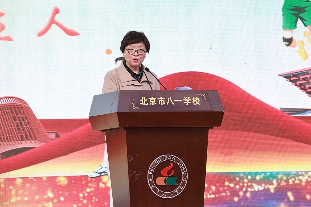 蘇東林院士講授開學第一課。校方供圖