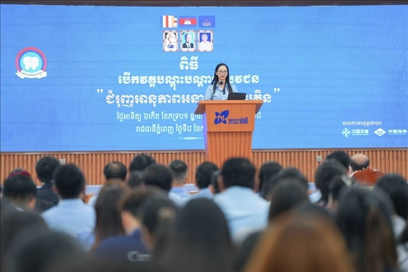 占尼莫在開幕式致辭?；顒又鬓k方供圖