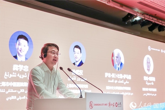 龔學忠在發(fā)言中。人民網(wǎng)記者 黃培昭攝