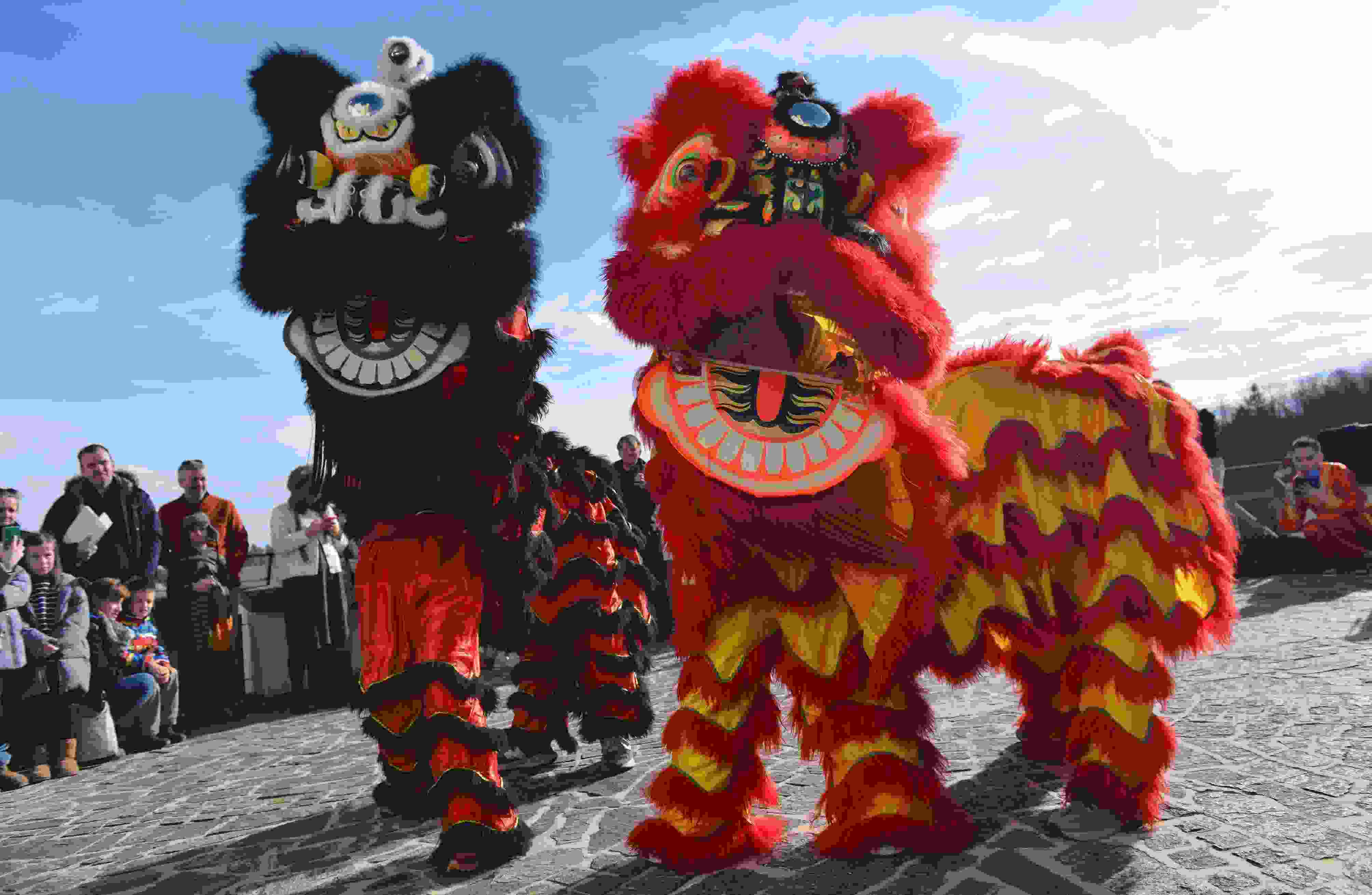 △當?shù)貢r間2024年2月4日，克羅地亞克拉皮納，薩格勒布大學孔子學院舉辦一系列活動，迎接中國農(nóng)歷龍年春節(jié)。