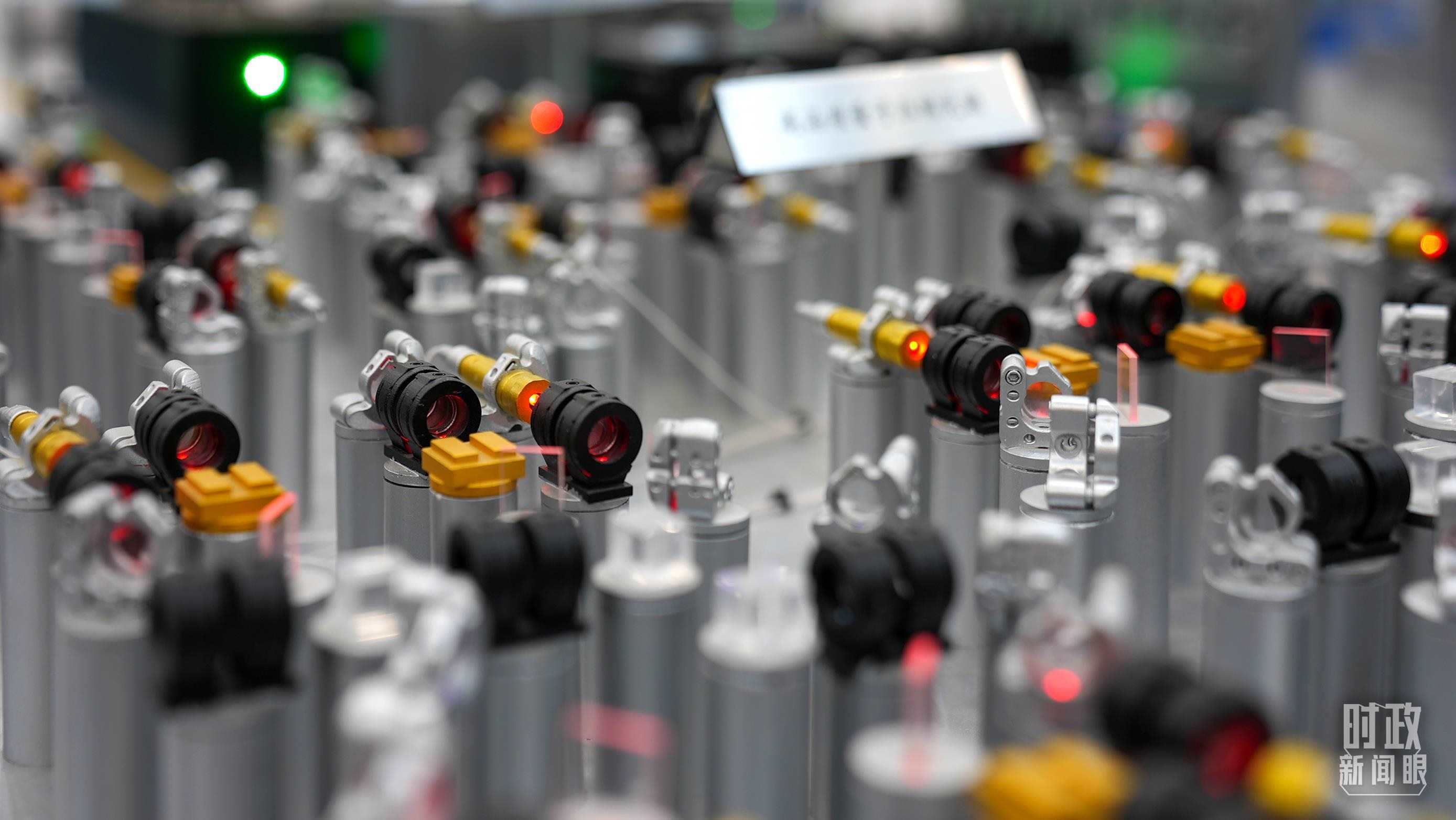 △安徽省重大科技創(chuàng)新成果集中展示的展品。（總臺(tái)央視記者金雨秋拍攝）