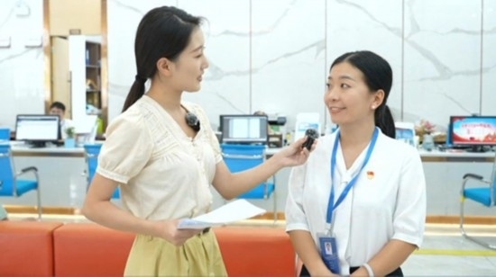 直播現(xiàn)場(chǎng)。海南省營(yíng)商廳供圖