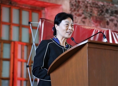 李雅芳作主旨發(fā)言。主辦方供圖