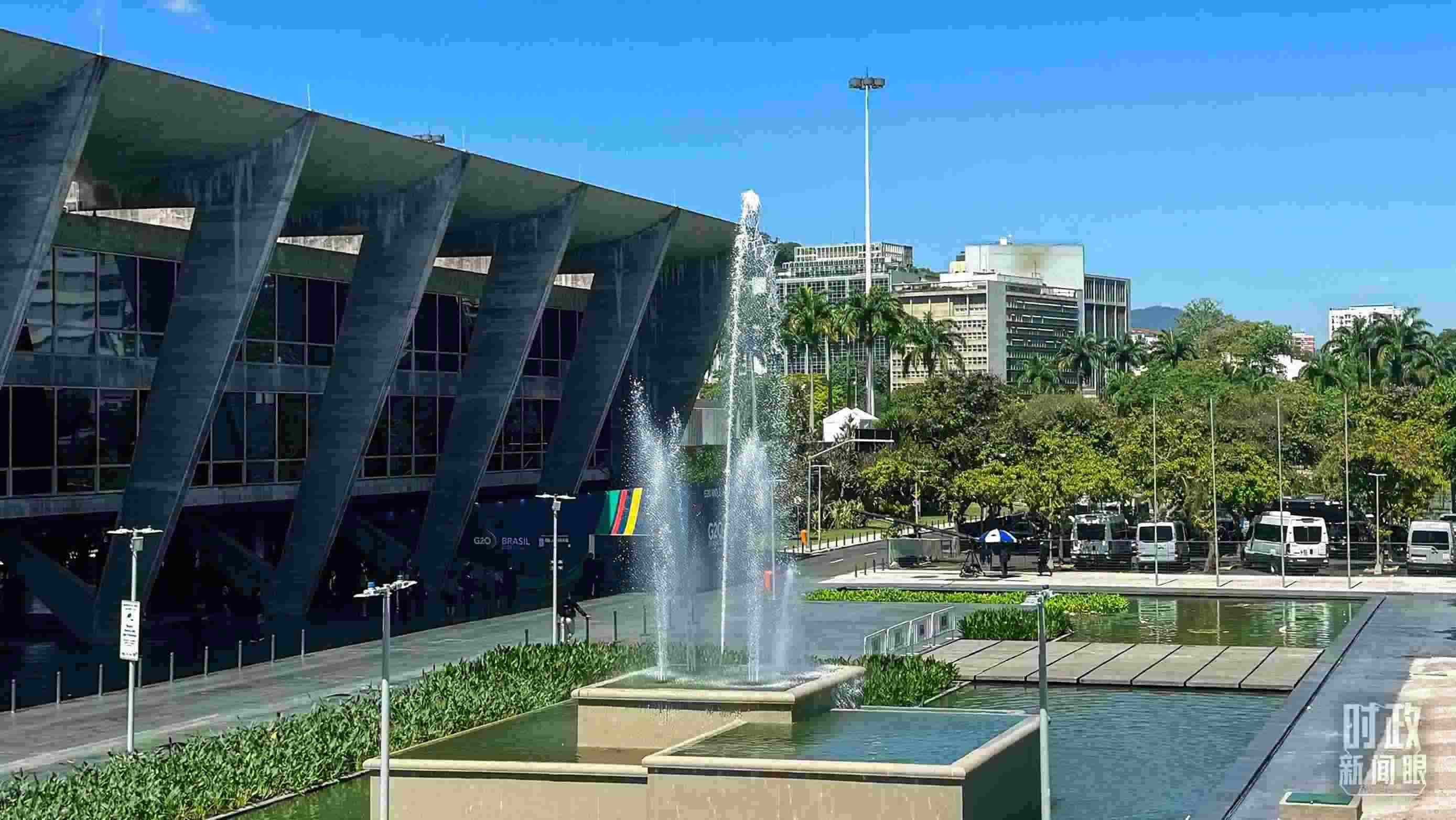 △G20峰會舉辦地，巴西里約熱內(nèi)盧現(xiàn)代藝術(shù)博物館。（總臺央視記者趙怡彬拍攝）