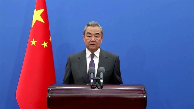 中共中央政治局委員、中央外辦主任王毅發(fā)表視頻致辭。主辦方供圖