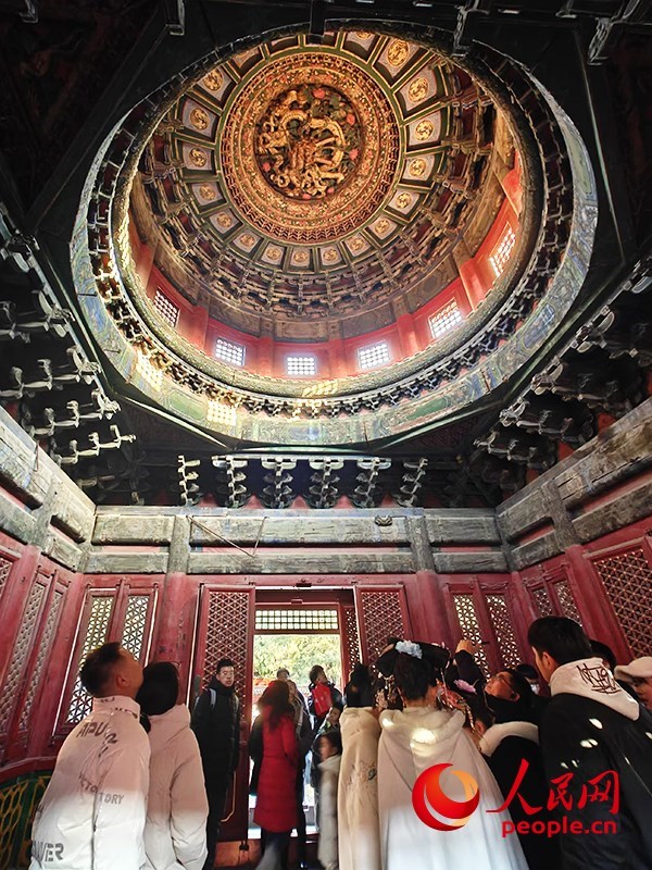 2025年1月，游客正在故宮博物院參觀。人民網(wǎng)記者 韋衍行攝