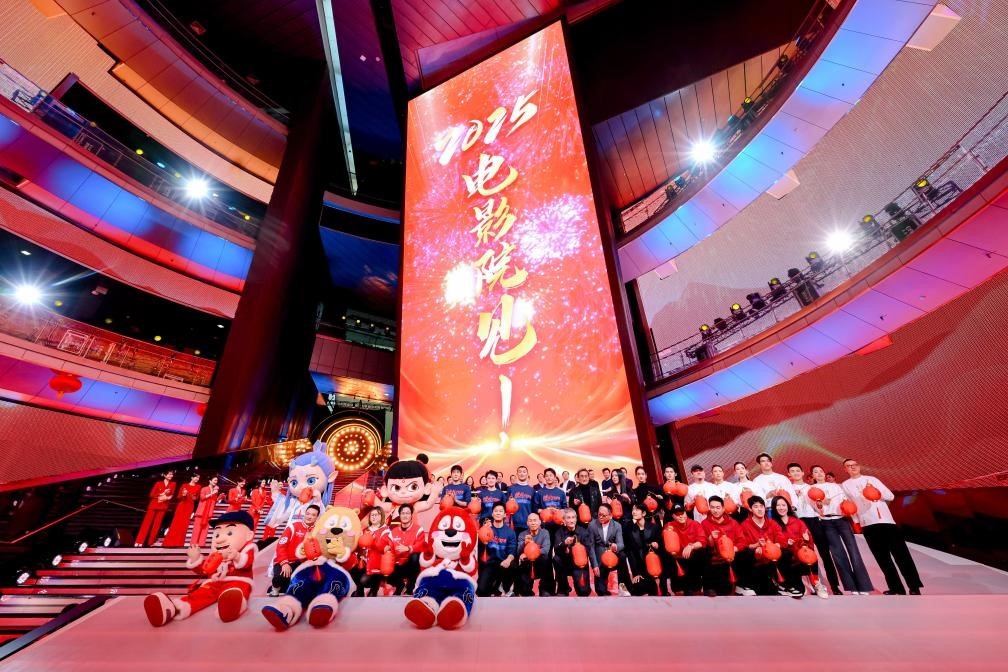 2025年春節(jié)檔電影主創(chuàng)合影。（圖片由主辦方提供）