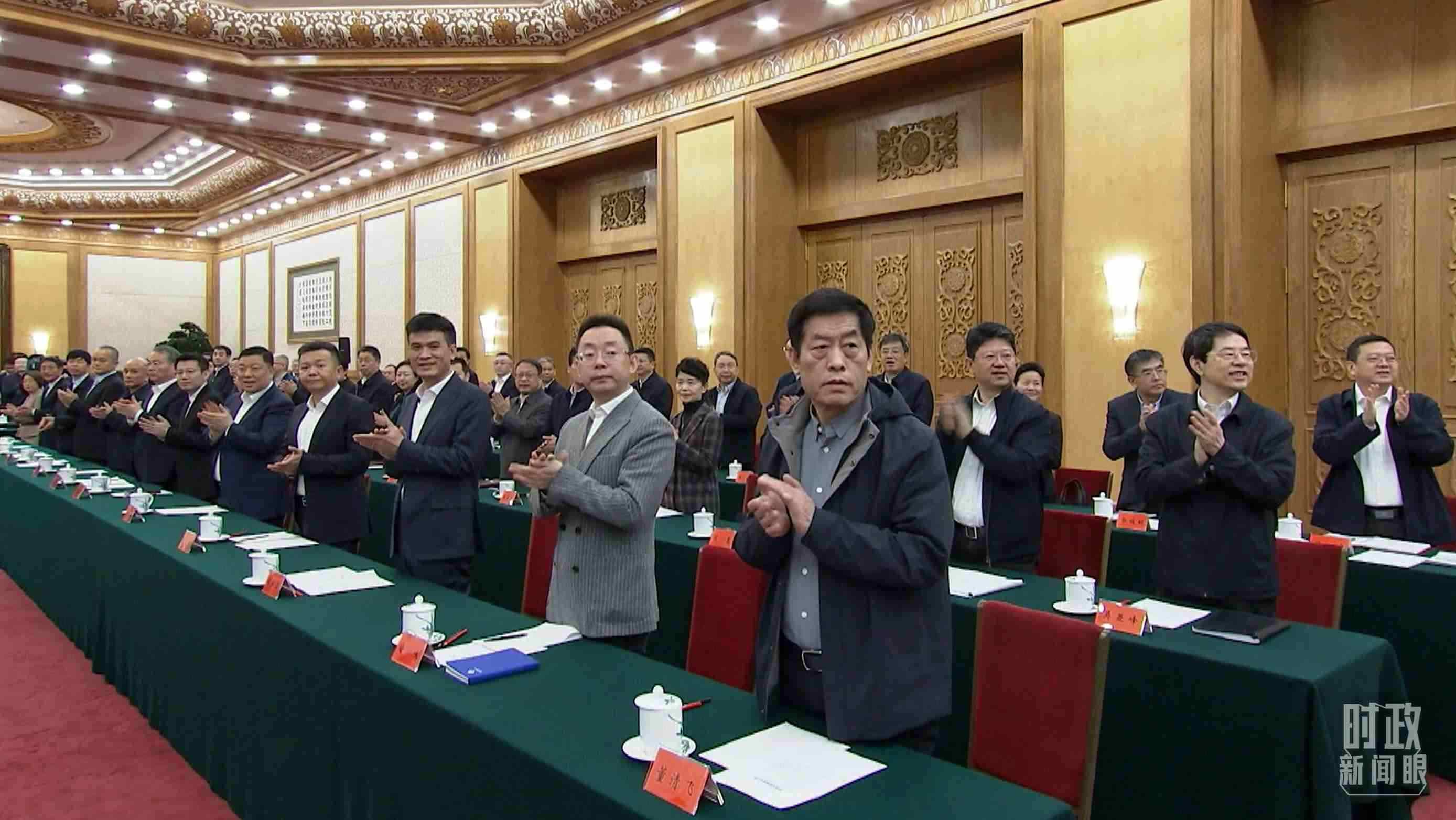 △2月17日，民營(yíng)企業(yè)座談會(huì)現(xiàn)場(chǎng)。