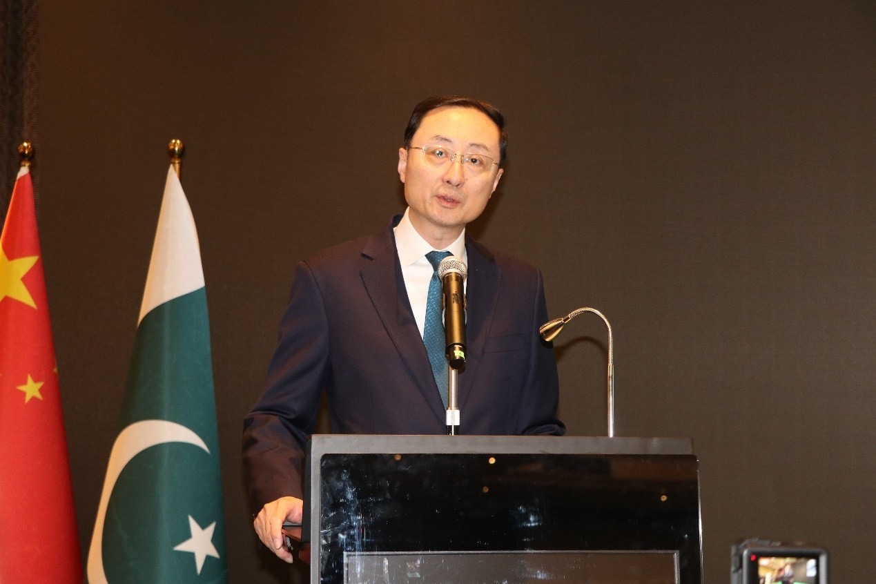 外交部副部長孫衛(wèi)東致辭。巴基斯坦駐華大使館供圖