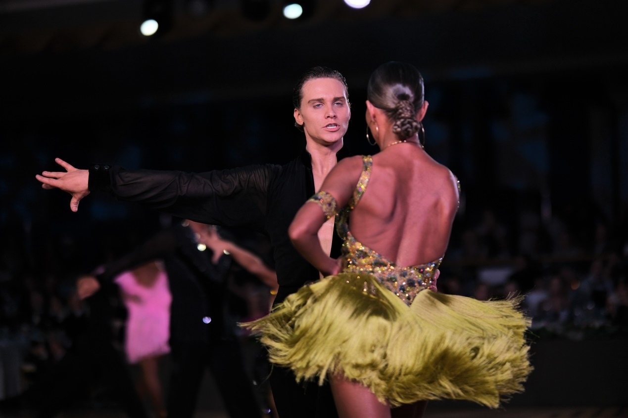 第七屆“克里姆林宮杯”國標(biāo)舞錦標(biāo)賽現(xiàn)場。于子恒攝