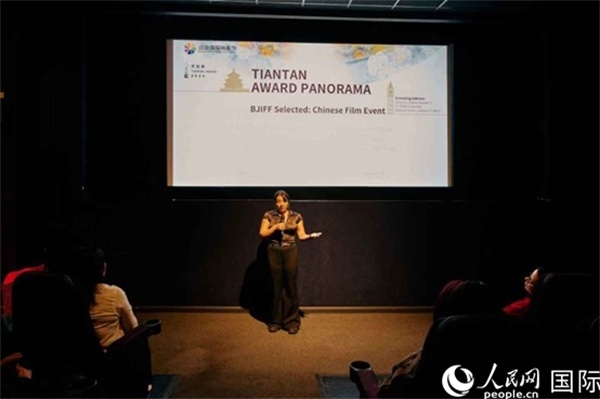 天壇映像全球巡展·倫敦站放映現場。楊浩鵬攝